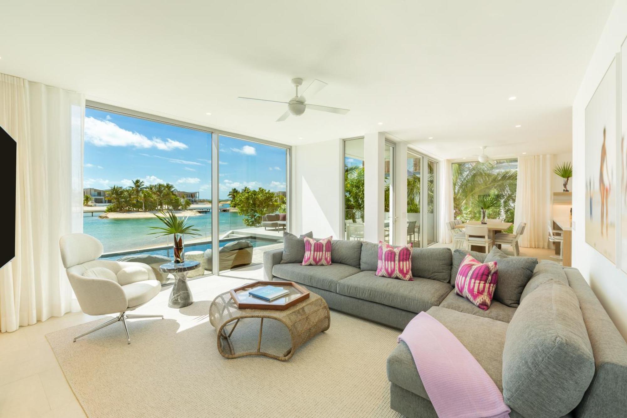 South Bank Hotel Long Bay Bagian luar foto
