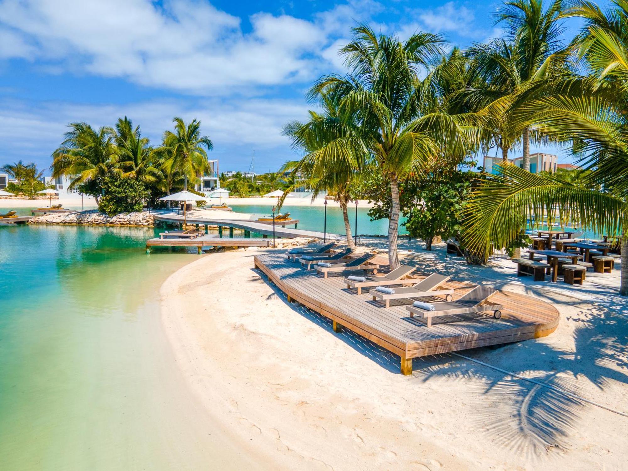 South Bank Hotel Long Bay Bagian luar foto