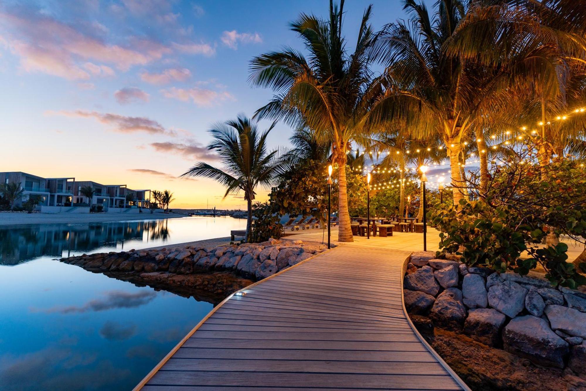 South Bank Hotel Long Bay Bagian luar foto